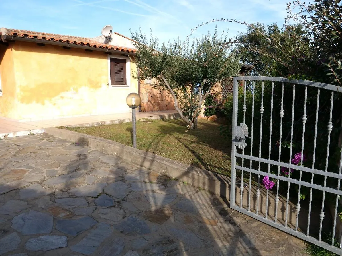 Villetta vista mare e tavolara Porto San Paolo  Casa vacanze Porto San Paolo (Sardinia)