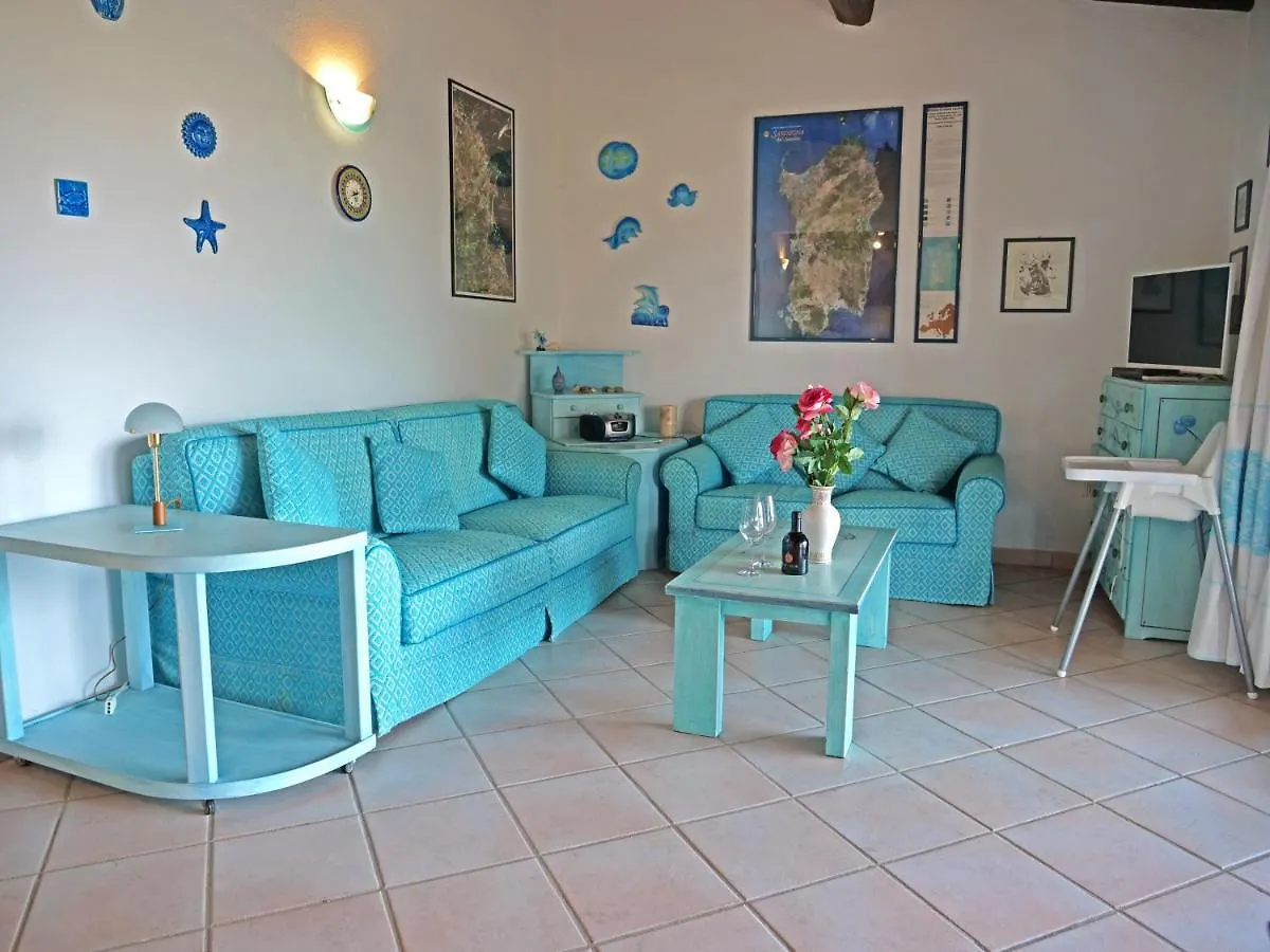 Villetta vista mare e tavolara Porto San Paolo  Italia